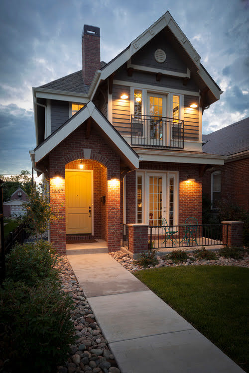 Monthly Highlight: The S Pearl St. Fairy Door